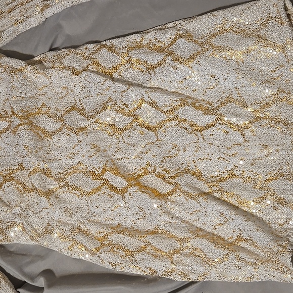 Sequin dress - Picture 2 of 4